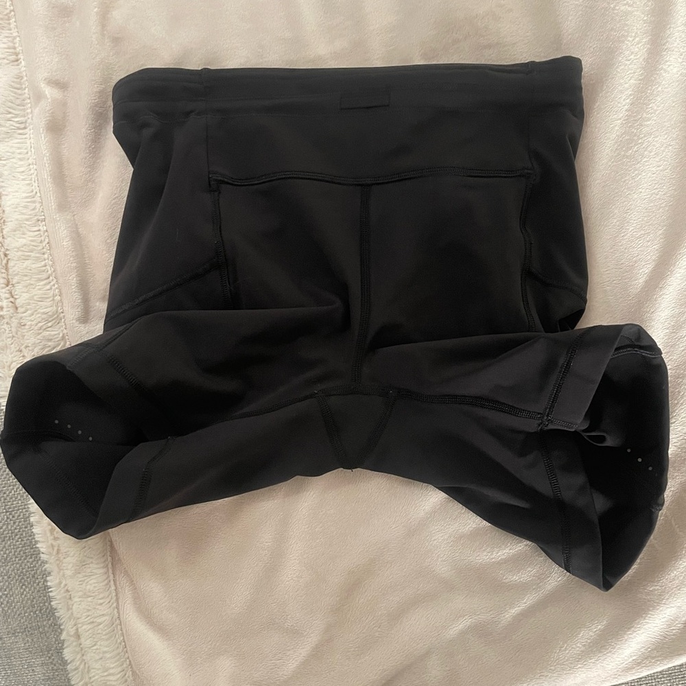 Swift Speed High-Rise Short 6" - size 8 - worn once - Picture 6 of 8